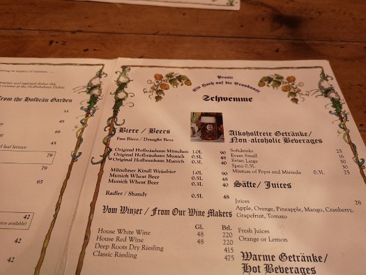 Hofbräuhaus Dubai (12)