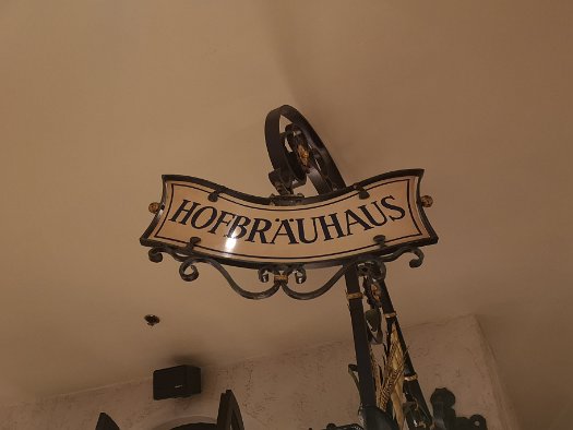 Hofbräuhaus Dubai (2)