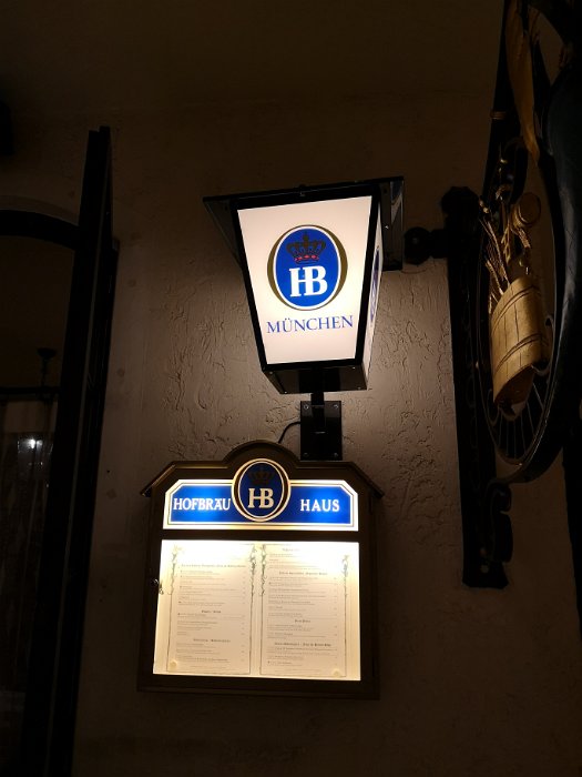 Hofbräuhaus Dubai (3)