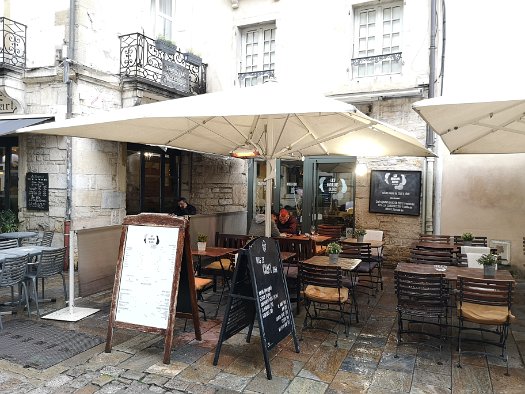 Les Moulins Bleus – Craft Beer and Food (1)