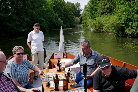 10 - Plättenfahrt auf der Vils mit Bierverkostung