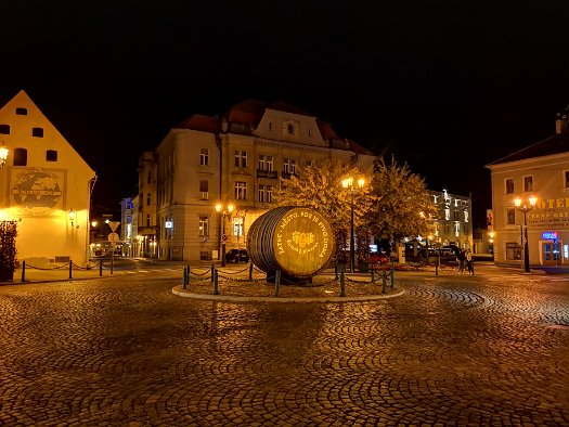 24 - Žatec bei Nacht (1)