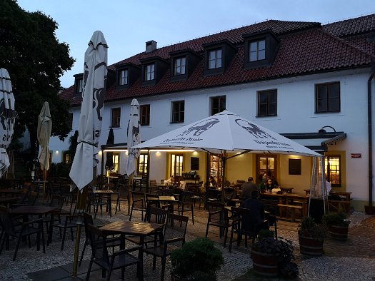 Pivovar a Restaurace Vojanův Dvůr (4)