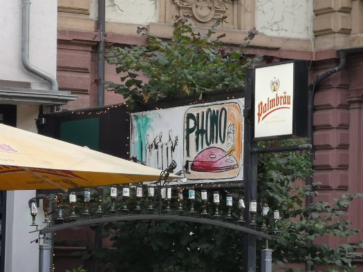 Phono Craftbeer Bar (3)